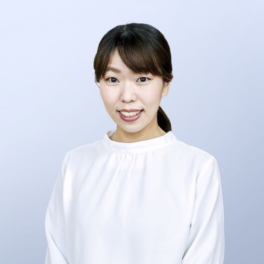 野村 友美